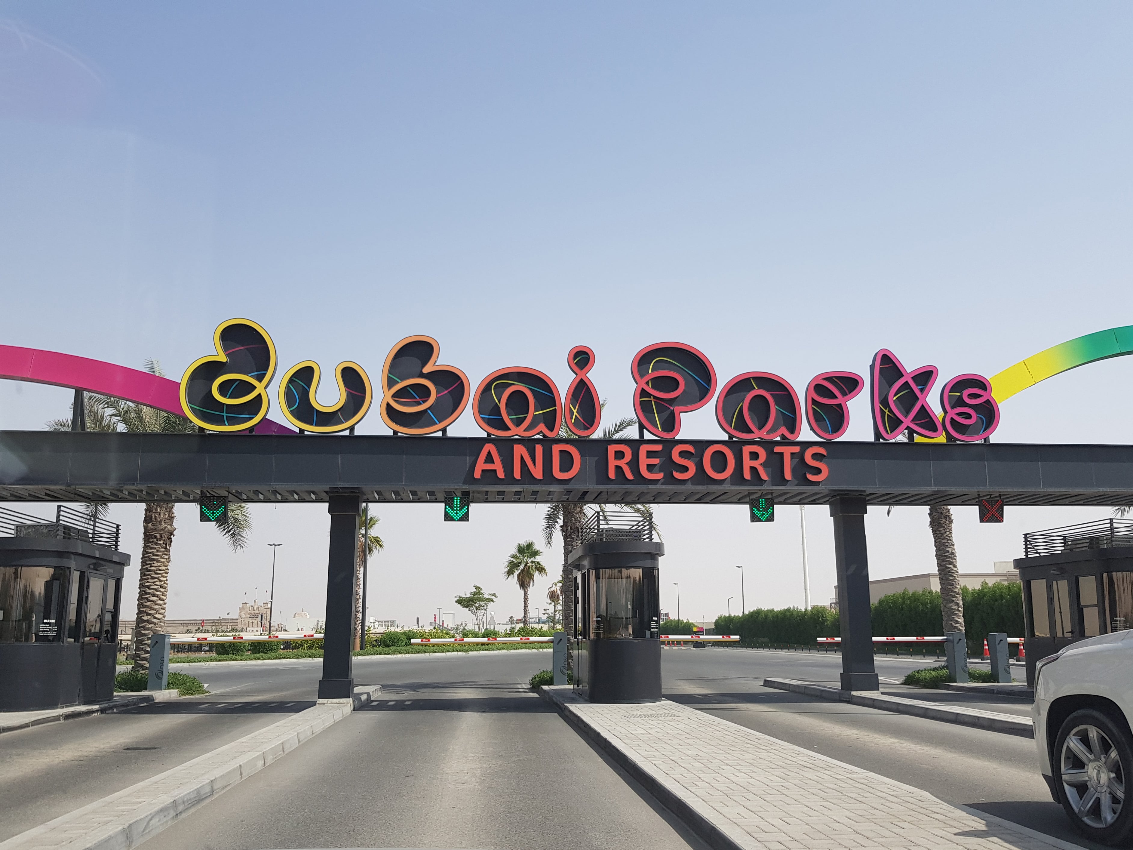 Dubai Parks and Resorts Tickets, Timings, Attractions and Tips