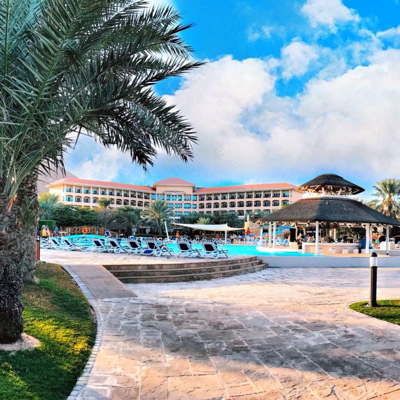 fujairah rotana resort al aqah beach