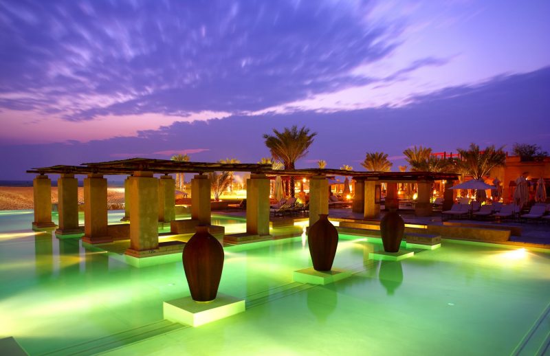 Bab-Al-Shams-Desert-Resort-and-Spa-ambiance